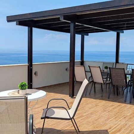 Sea Star Apartments Kallikratia Nea Kallikrateia Kültér fotó