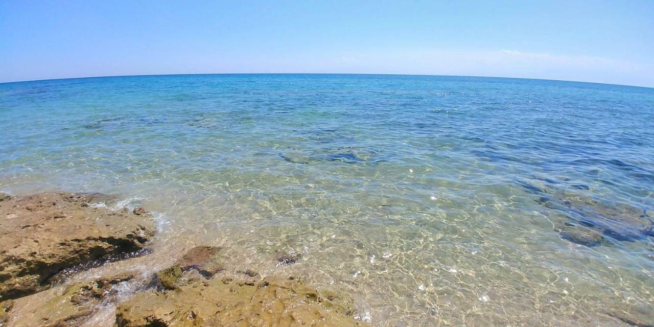 Sea Star Apartments Kallikratia Nea Kallikrateia Kültér fotó
