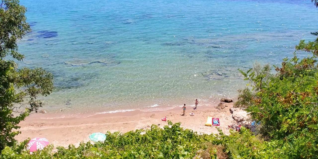 Sea Star Apartments Kallikratia Nea Kallikrateia Kültér fotó