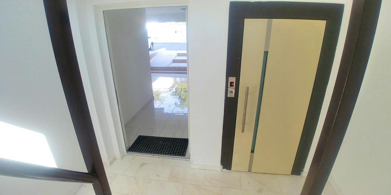 Sea Star Apartments Kallikratia Nea Kallikrateia Kültér fotó